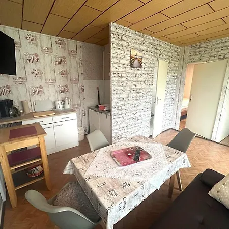 Ferien-bungalow Im Seebad Ueckermuendeot Bellin